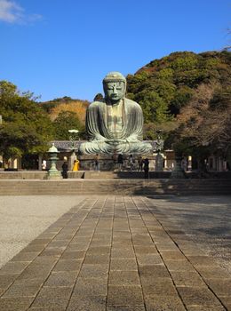 Pathway to the Daibutsu, the great buddha statue in Kotokuin temple, Kamakura city, Japan