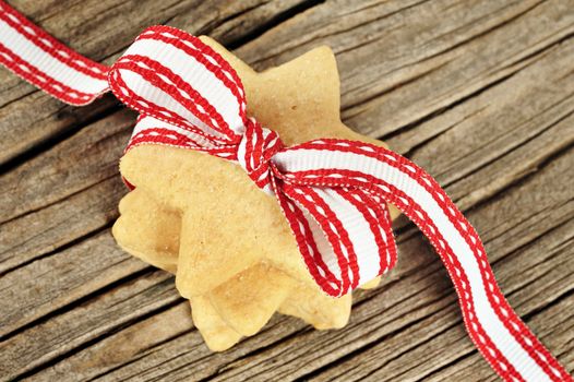 Star shaped cookies with red ribbon