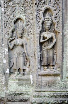 cambodia ancient khmer stone carvings angkor wat temples cambodia asia