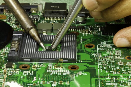 repairing circuit board