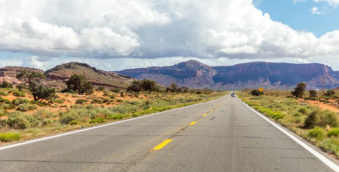 Highway leading into Monument Valley, Utah, USA