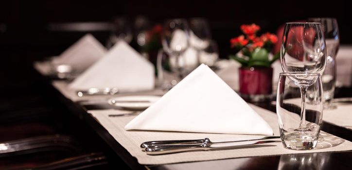 Fine table setting in a luxurious restaurant