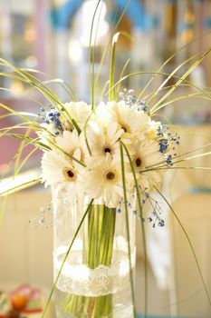 flower bouquet arrangements for wedding reception