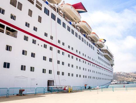 Cruise ship with lifeboats