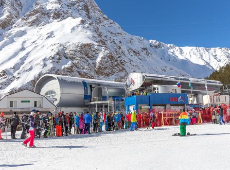 AZAU, RUSSIA - FERUARY 22: A lot of people skiing at Elbrus mountain, on February 22, 2015, Azau, Russia.
