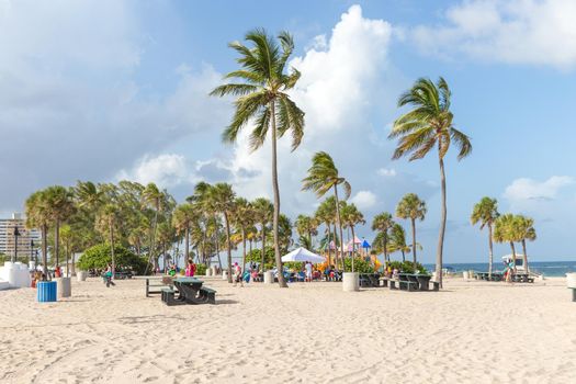 FORT LAUDERDALE, USA - AUGUST 30, 2014 : Beach in Fort Lauderdale on August 30, 2014 in Fort Lauderdale