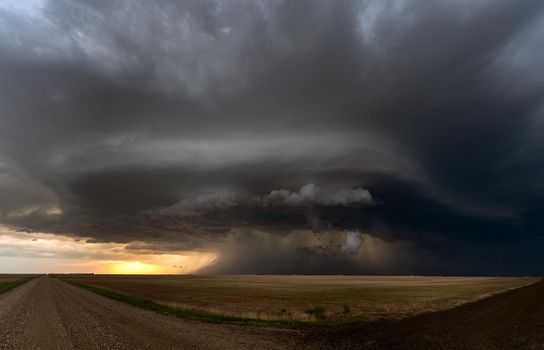 Prairie Storm Canada Summer time clouds warning