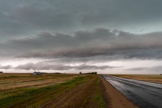 Prairie Storm Canada Summer time clouds warning