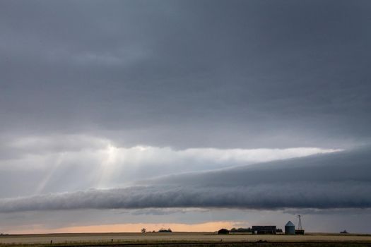 Prairie Storm Canada Summer time clouds warning