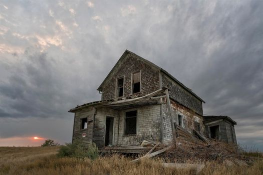 Prairie Storm Canada Summer time clouds abandoned building