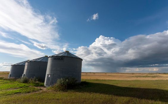 Prairie Storm Canada Summer time clouds warning