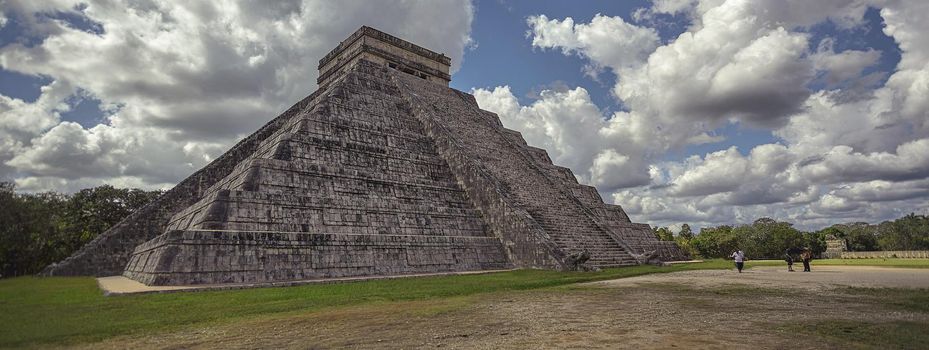 Banner of Chichen itza pyramid in Mexico, banner image with copy space