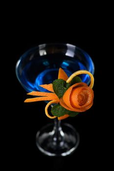 Art in orange- fruits carving. How to make to citrus garnish design for a drink. 