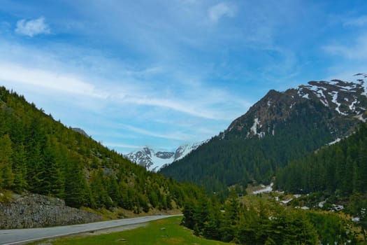 Beautiful view of the mountains on a sunny day