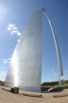 Image of Worm's eye view of the St Louis Arch's base