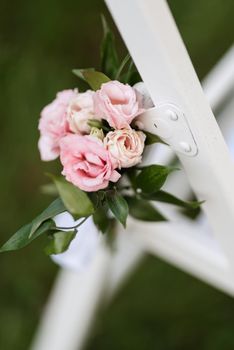 elegant wedding decorations made of natural flowers and green elements