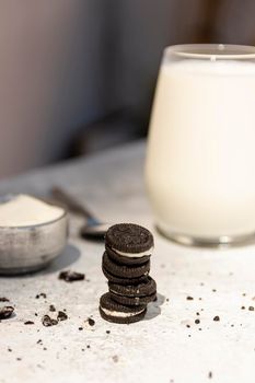 arrangement with tasty oreo glass milk. High resolution photo