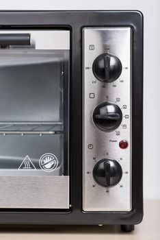 details of small electric oven