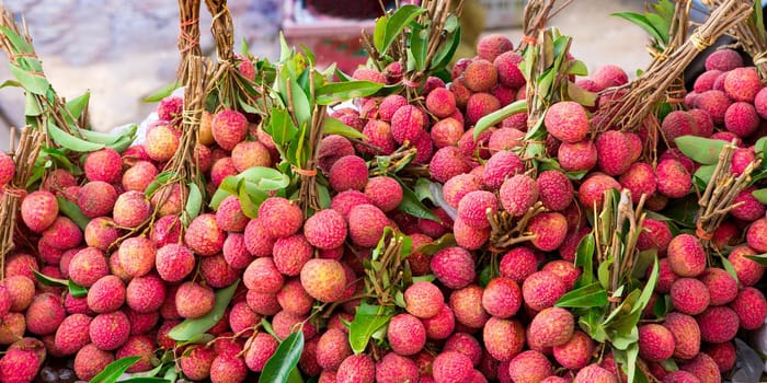 Fresh lychee  for sell in market