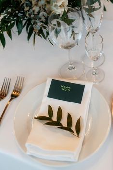 wedding decor with natural flowers and elements