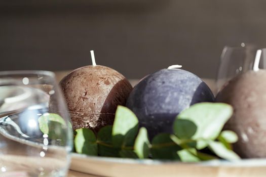 Round candles, beautiful table setting