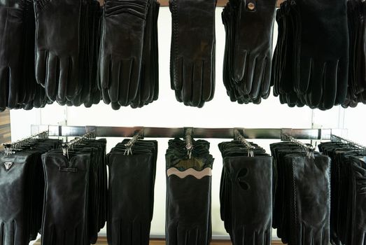 Leather gloves for a winter season