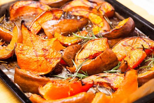 Baked pumpkin with rosemary and balsamic vinegar