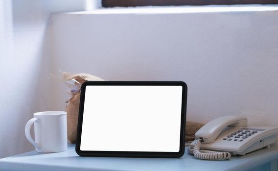 tablet for work on wood desk, a blank tablet screen can add text or other media