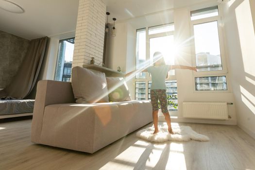 rays of sun pushing through a window