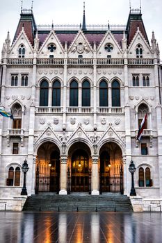 entrance with gates to the National Hungarian Parliament