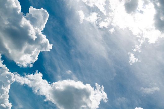 Incredibly wonderful lush cumulus clouds against a blue sky - Image