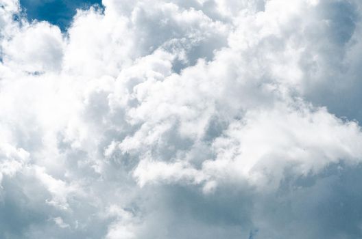 Incredibly wonderful lush cumulus clouds against a blue sky - Image