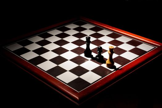 chessboard in the dark. pat white king.