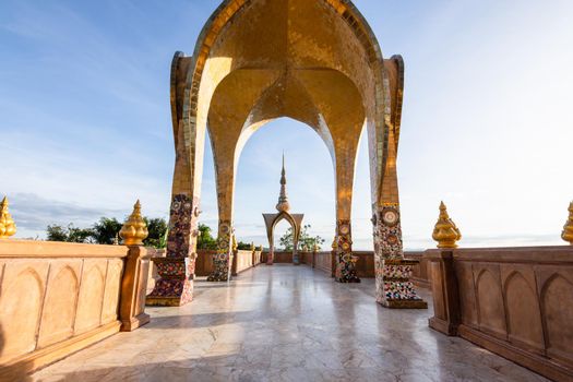 Wat Phra That Pha Son Kaew