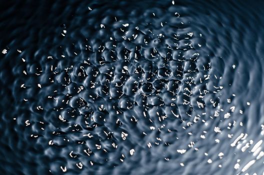 The texture of water under the influence of vibration in 432 hertz - image