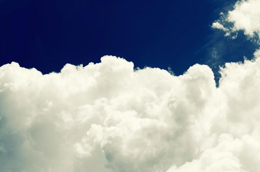 Incredibly wonderful lush cumulus clouds against a blue sky - Image