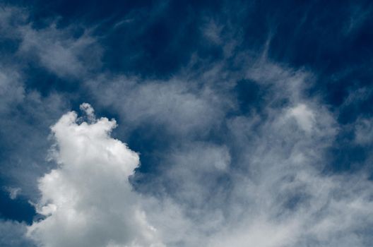 Incredibly wonderful lush cumulus clouds against a blue sky - Image