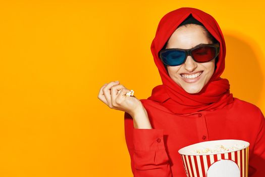 pretty woman virtual reality movie fashion fun movie yellow background. High quality photo