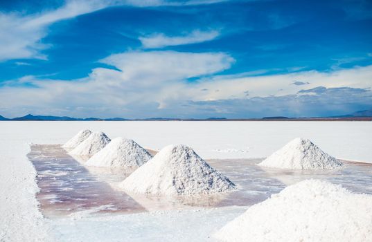 Sunshine scenery of area with salt banks in Salar de Uyuni in Bolivia