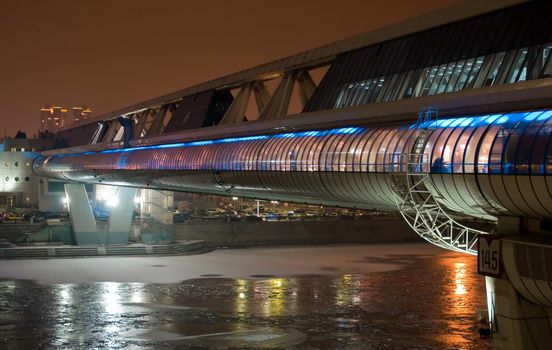 night photo of the modern bridge across the river