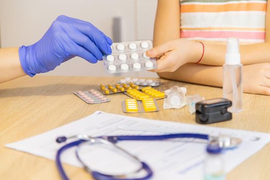 Injection vaccine against virus, injecting child.