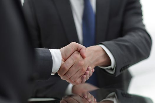 close up. handshake business people .concept of partnership