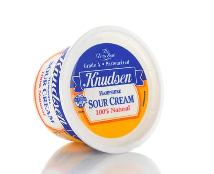 IRVINE, CALIFORNIA - NOVEMBER 16, 2016: A  carton of Knudsen Hampshire Sour Cream. Since 1919 the Knudsen Creameries have produced premium dairy products.