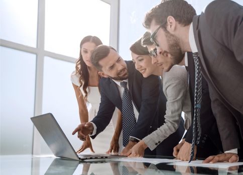 business team discusses the results of the new project.people and technology
