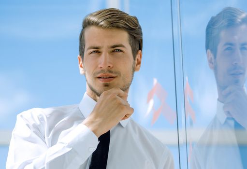 close up. portrait of a thoughtful modern businessman .the concept of a startup