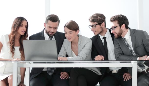 Group of business people brainstorming together in the meeting room.photo with copy space