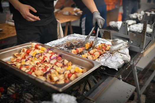 Grilled scallops barbecue with tomato and lemon