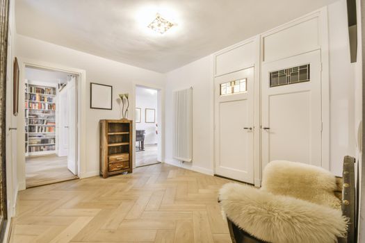 Cozy large hallway with doors to other rooms