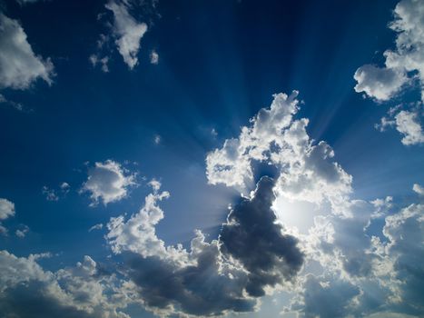 summer evening  blue sky with beautiful clouds and sunshine