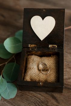 wedding rings with a wedding decor